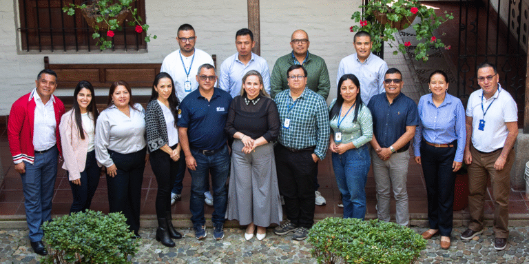 Unicomfacauca informa que ya está lista para afrontar su proceso de Reacreditación Institucional de Alta Calidad. La institución ha finalizado sus preparativos para este importante hito.